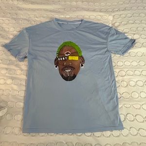 3 Over sized graphic tees